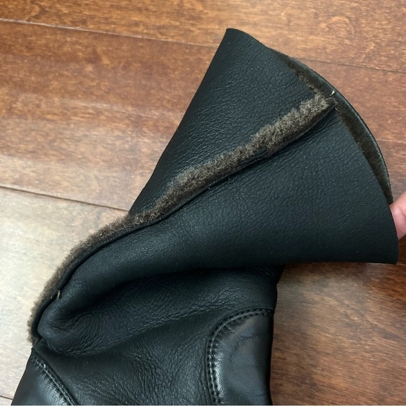 Stuart Weitzman Black Leather Wedge Boots with Fur Lining, Size6 - Picture 10 of 15